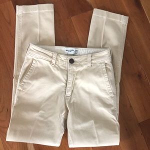 Gently Worn boys Abercrombie Chino Pant 13/14 slim